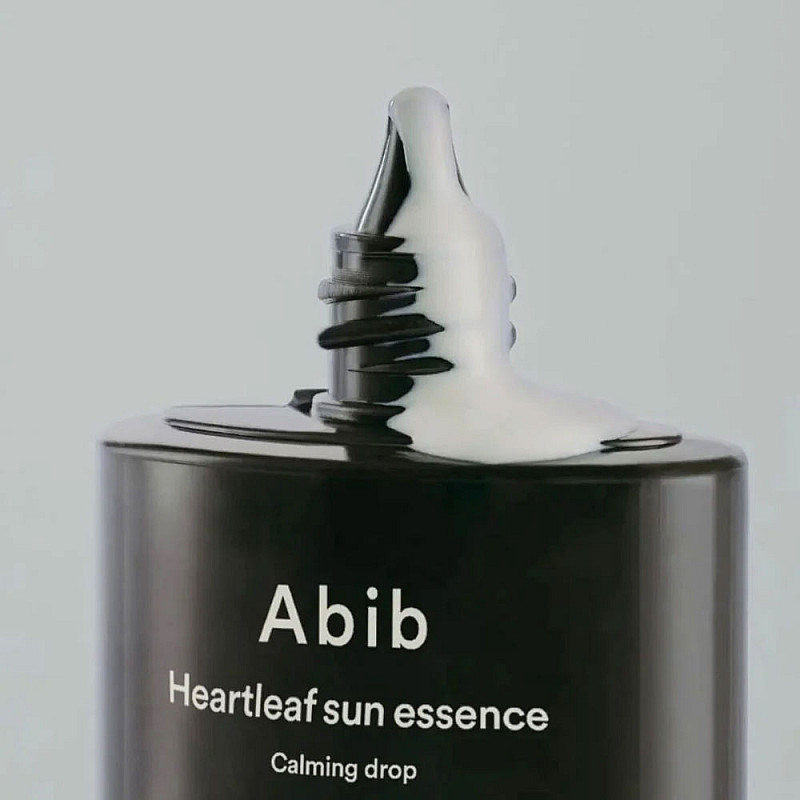 Слънцезащитна есенция за лице Abib Heartleaf Sun Essence Calming Drop SPF 50+ 50ml