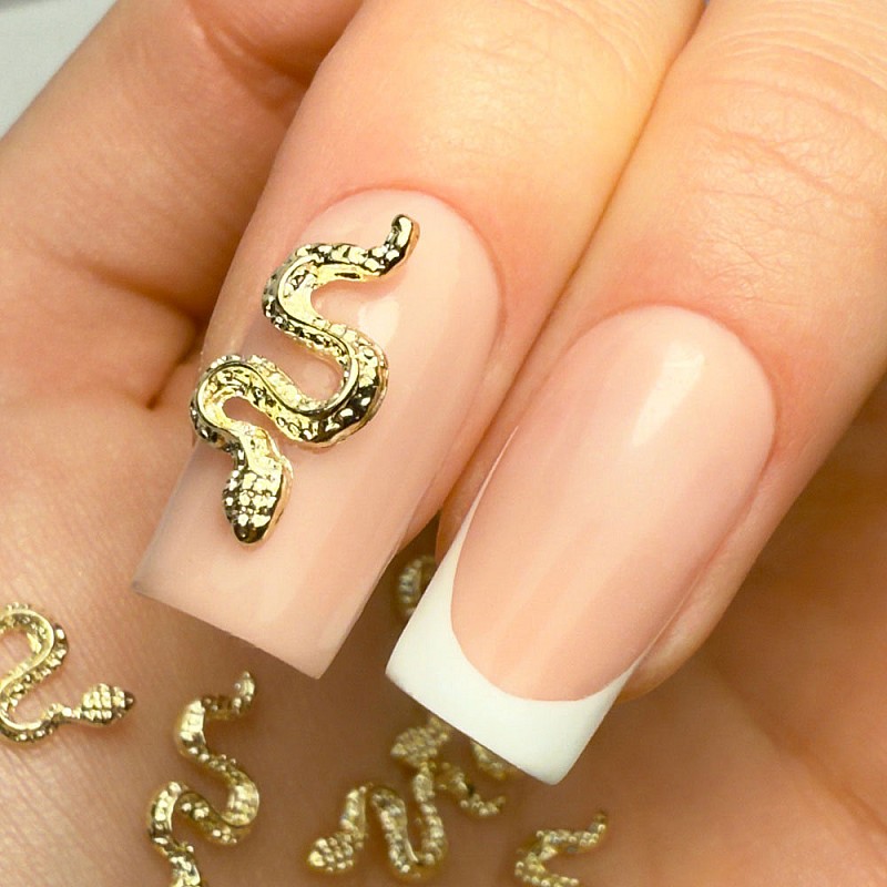 Бижу за нокти змия Molly Nails SZ-153 3D 10бр
