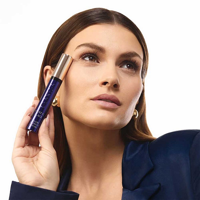 Спирала за плътност и дължина Claresa Paint it Black 10g