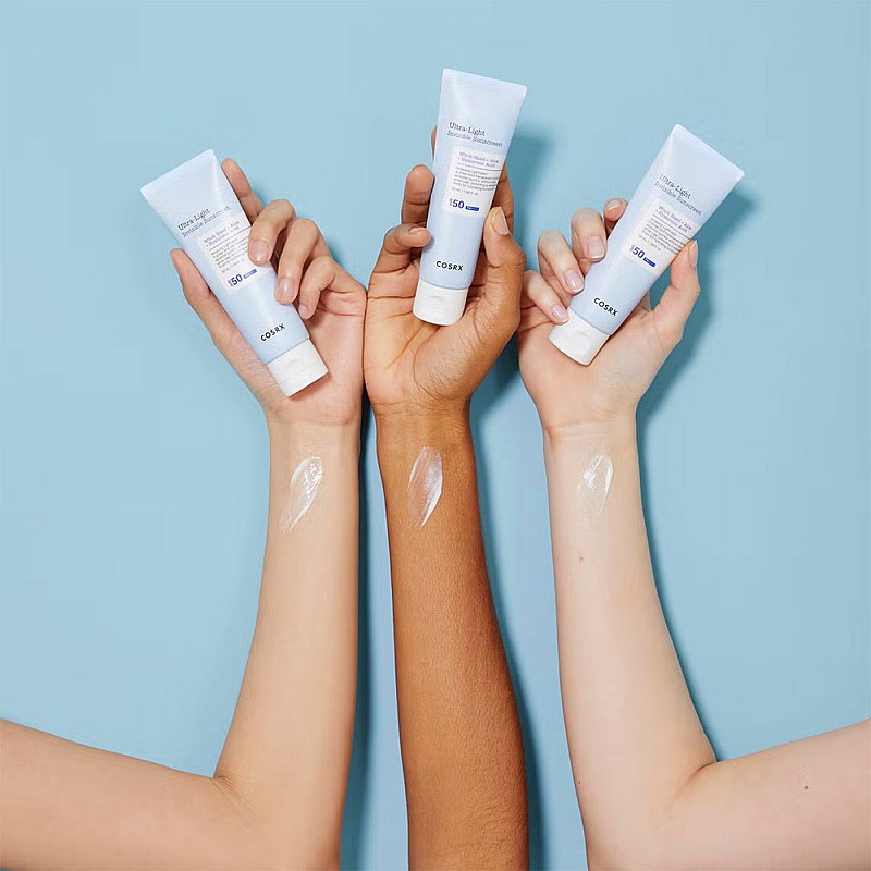 Слънцезащитен крем за мазна кожа SPF 50+ PA++++ Cosrx Ultra Light Invisible Sunscreen 50ml