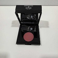 Руж с матов ефект и перфектна дефиниция Essential Essentialblush
