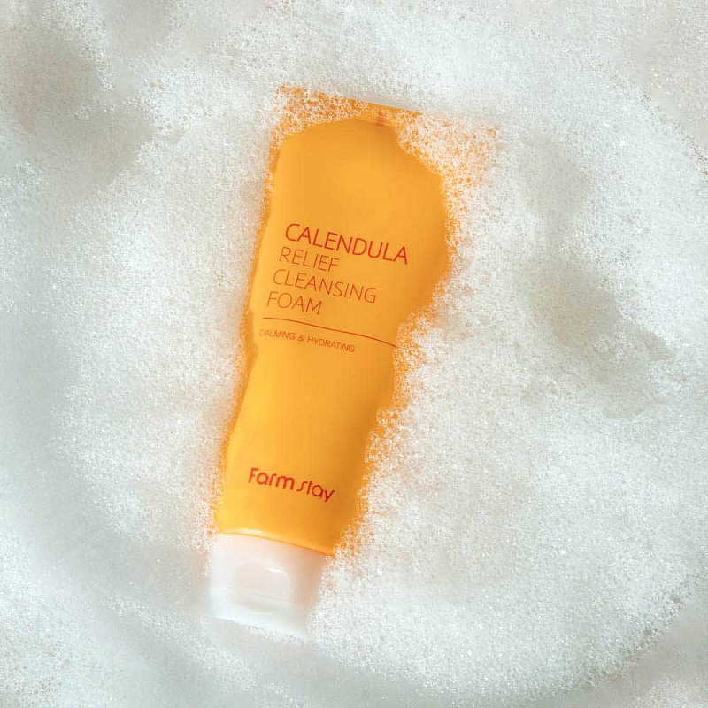 Почистваща пяна за лице FarmStay Calendula Cleansing Foam 180ml