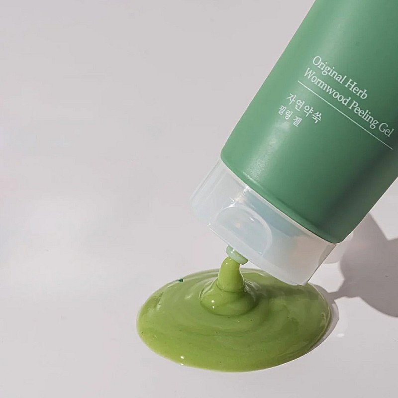 Освежаващ пилинг за лице с пелин Fraijour Original Herb Wormwood Peeling Gel 150ml