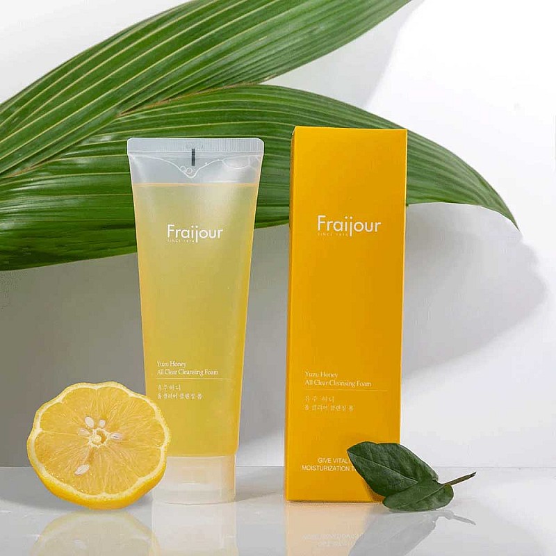 Нежна почистващ пяна с мед Fraijour Yuzu Honey All Clear Cleansing Foam 250ml
