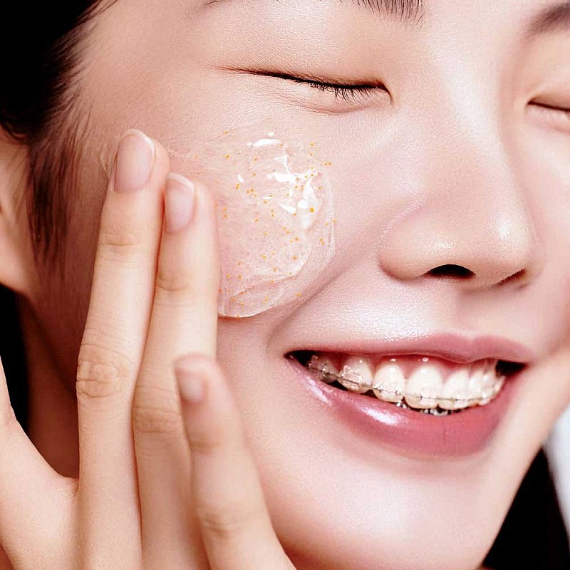 Избистряща маска за лице с мед Fraijour Yuzu Honey Anti-Mela Capsule Mask 75ml