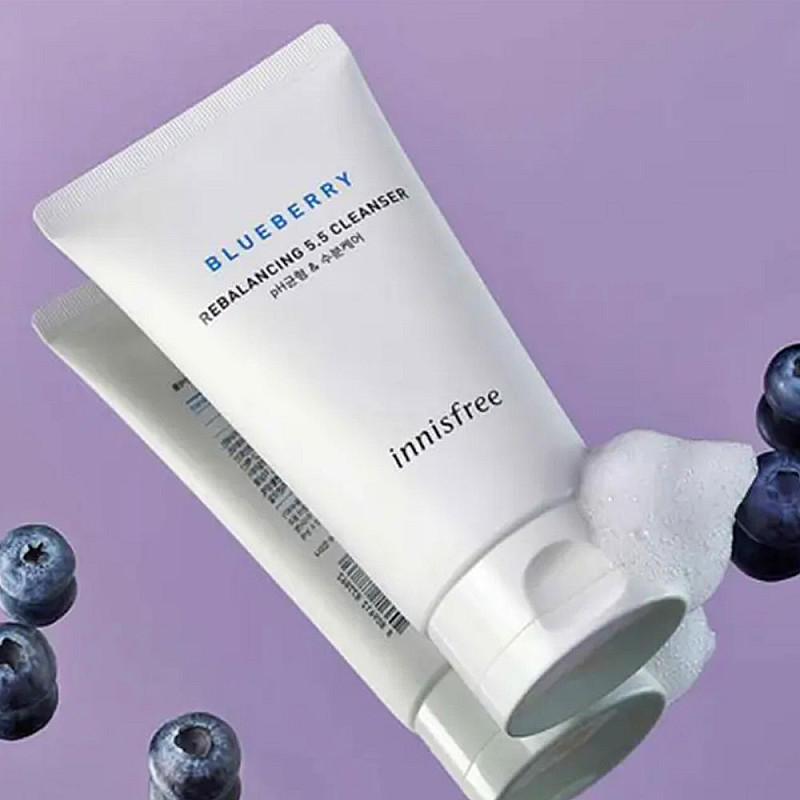 Нежна измивна пяна Innisfree Blueberry Rebalancing 5.5 Cleanser 100ml