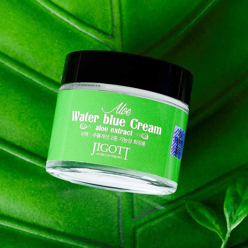 Успокояващ крем с алое вера Jigott Aloe Water Blue Cream 70ml