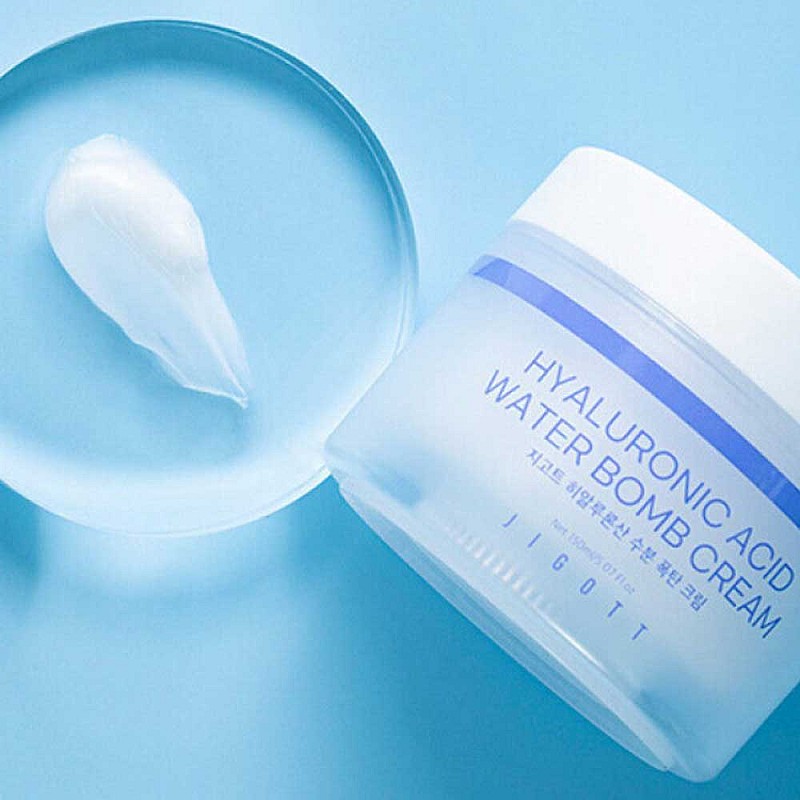 Интензивен колагенов крем Jigott Hyaluronic Acid Water Bomb Cream 150ml