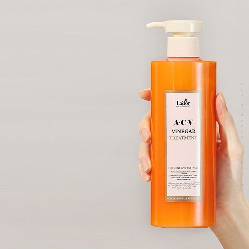 Балсам с ябълков оцет за невероятен блясък и копринена мекота Lador ACV Vinegar Treatment 430ml