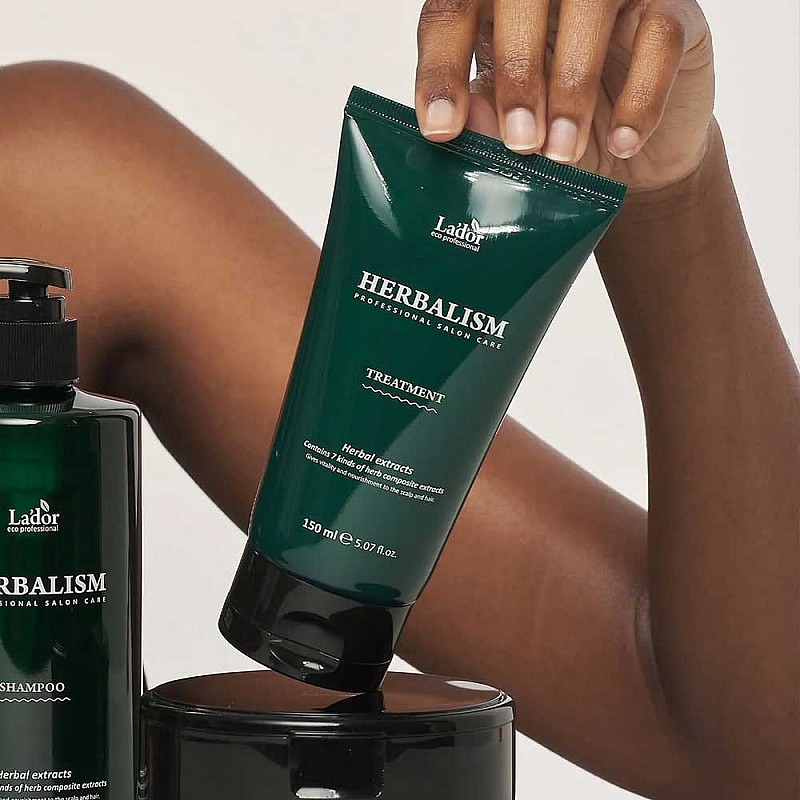 Балсам против косопад с билкови екстракти и аминокиселини Lador Herbalism Treatment 150ml