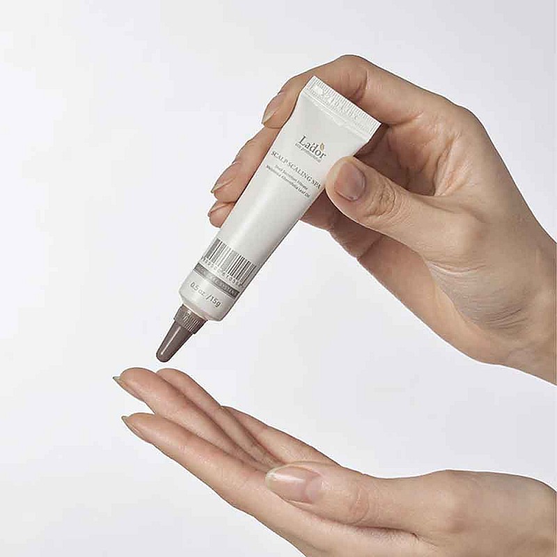 Ексфолиращ скраб за дълбоко почистване на скалпа Lador Scalp Scaling Spa Ampoule 4x15ml