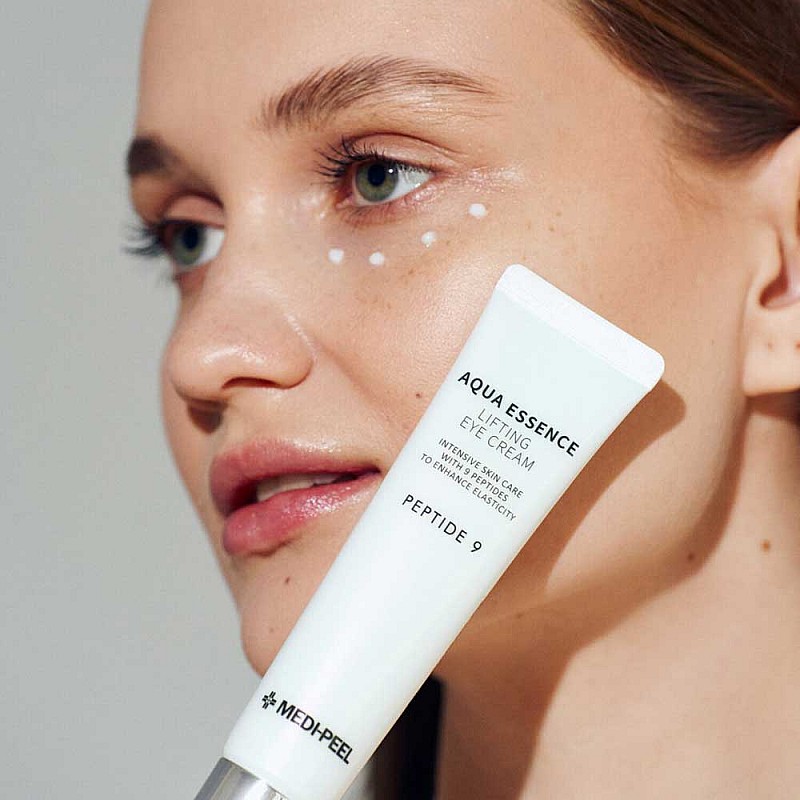 Околоочен крем с пептиди Medi-Peel Peptide 9 Aqua Essence Lifting Eye Cream 40ml