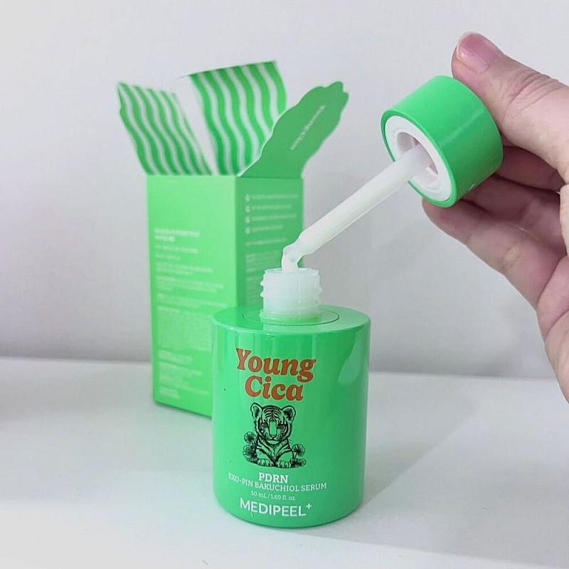 Регенериращ серум с бакучиол Medi-Peel Young Cica PDRN Exo-pin Bakuchiol Serum 50ml
