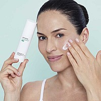 Балансираща гел-емулсия за мазна кожа и акне Skeyndor Clearist CTX Mattifying Gel-Emulsion 50ml