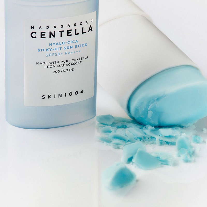 Слънцезащитен стик с центела SPF50+ SKIN1004 Madagascar Centella Hyalu-Cica Silky-Fit Sun Stick 20g