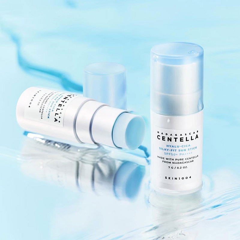 Слънцезащитен стик с центела SPF50+ SKIN1004 Madagascar Centella Hyalu-Cica Silky-Fit Sun Stick 7g