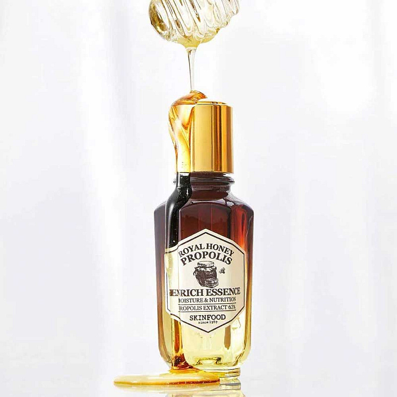 Луксозна дълбоко подхранваща есенция с прополис Skinfood Royal Honey Propolis Enrich Essence 50ml