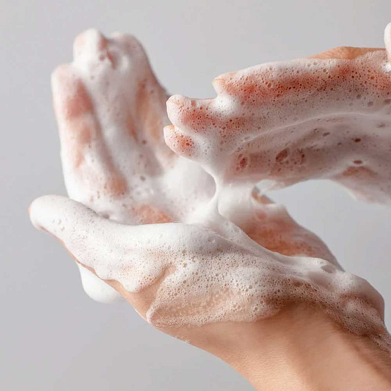 Нежен почистващ гел pH 5,5 за чувствителна и раздразнена кожа Some By Mi Snail Truecica Cleanser 100ml