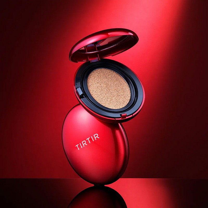 Високо покривен и дълготраен фон дьо тен TirTir Mask Fit Red Cushion 18g