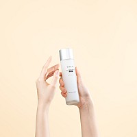 Нежен тонер за мигновено озаряване и блясък TirTir Milk Skin Toner 150ml