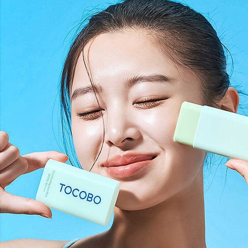 Успокояващ и охлаждащ слънцезащитен стик Tocobo Cica Cooling Sun Stick SPF50+ PA++++ 18g