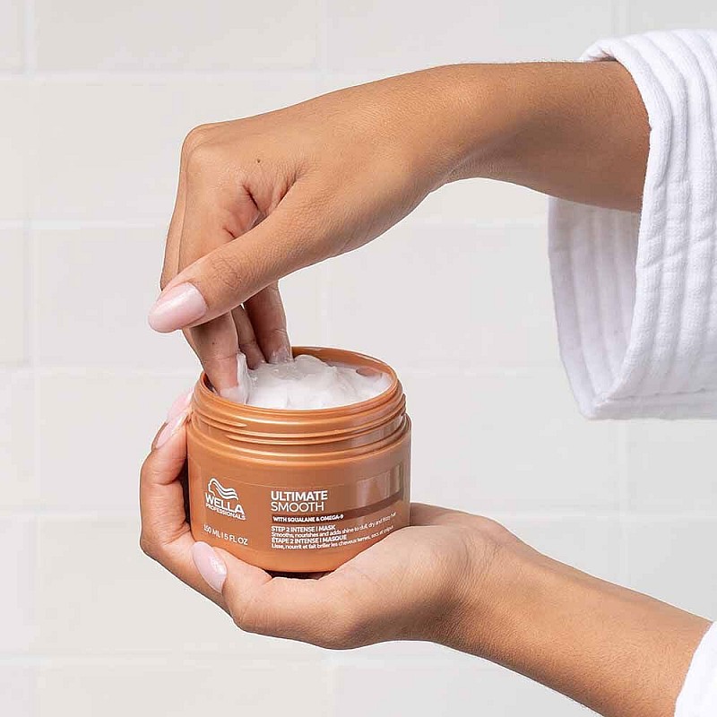Подхранваща маска за коса Wella Ultimate Smooth Mask 150ml