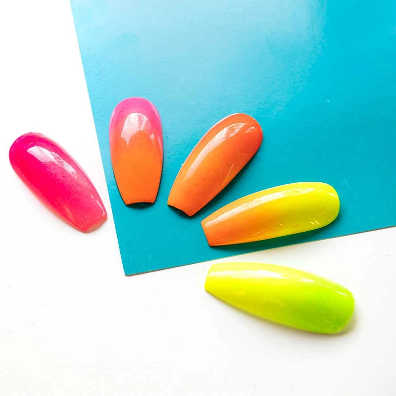 Гел за омбре маникюр №20 Artistic Gel Paint Gel Ombre Strawberry 5g